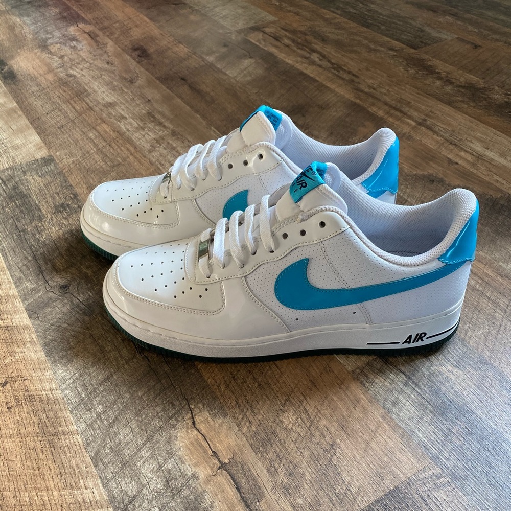 Nike Air Force 1